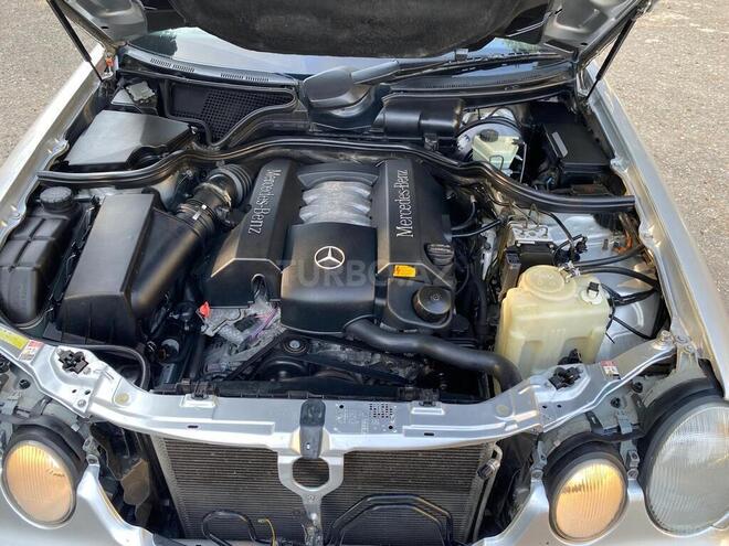 Mercedes E 240 1998, 395,890 km - 2.4 л - Qazax
