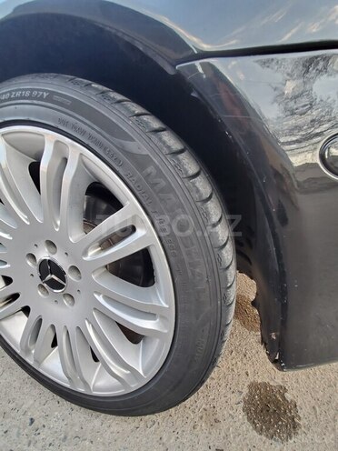 Mercedes E 200 2008, 300,000 km - 1.8 l - Sabirabad