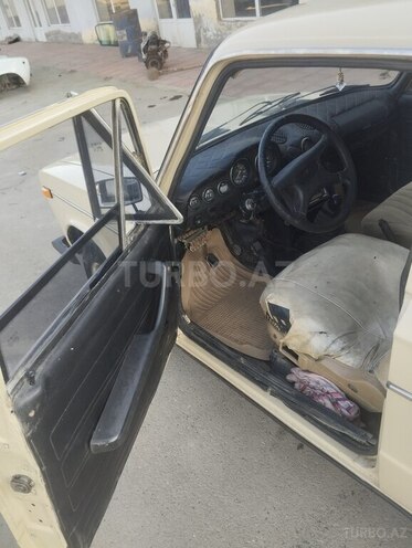 LADA (VAZ) 2106 1989, 90,000 km - 1.5 l - Salyan