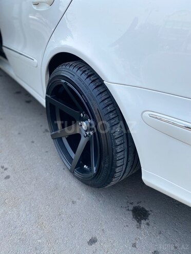 Mercedes E 350 4MATIC 2005, 285,000 km - 3.5 l - Gəncə