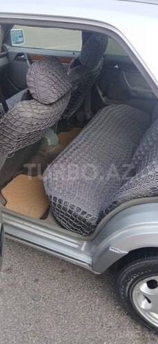 Mercedes E 250 1994, 516,000 km - 2.5 л - Bakı