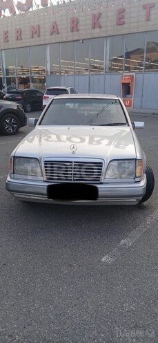 Mercedes E 250 1994, 516,000 km - 2.5 л - Bakı