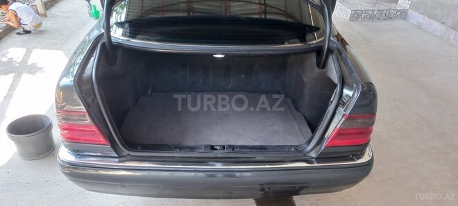 Mercedes E 200 1998, 273,000 km - 2.0 l - Gəncə