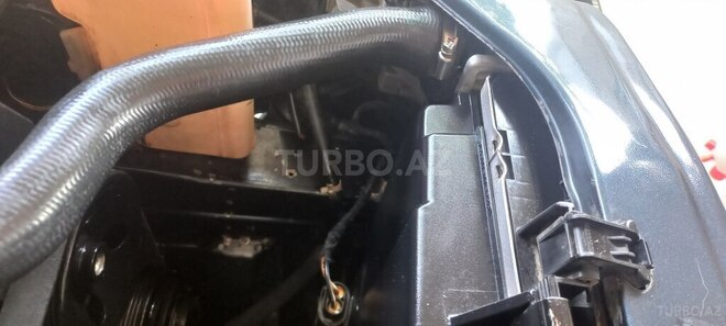 Mercedes E 200 1998, 273,000 km - 2.0 l - Gəncə