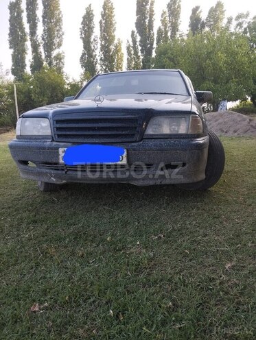 Mercedes C 200 1996, 215,452 km - 2.0 l - Bakı