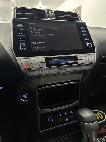 Toyota Land Cruiser Prado-18