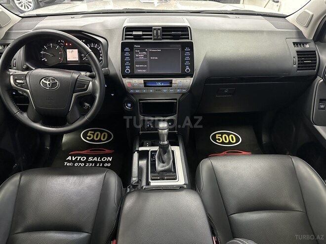 Toyota Land Cruiser Prado-22