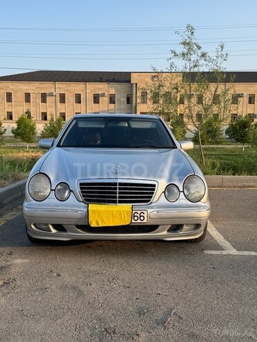 Mercedes E 240 1999, 396,000 km - 2.4 л - Ağcabədi