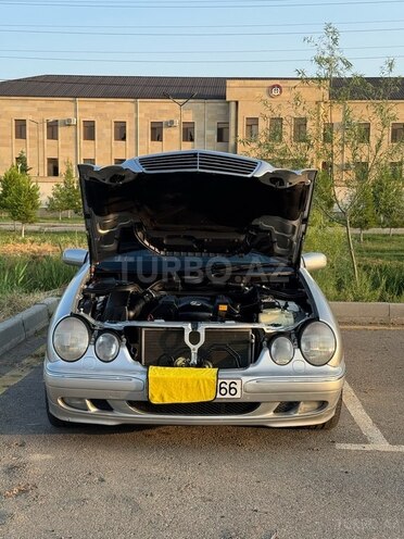 Mercedes E 240 1999, 396,000 km - 2.4 л - Ağcabədi