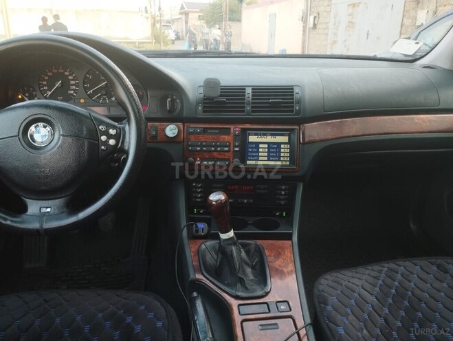 BMW 520-6