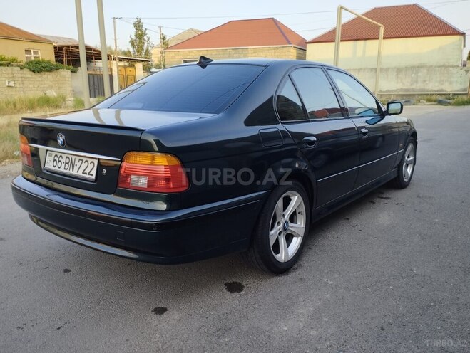 BMW 520-3