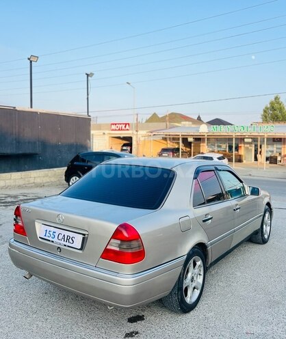 Mercedes C 180-5