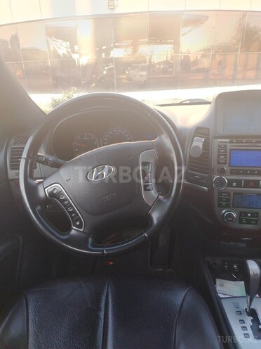 Hyundai Santa Fe 2009, 255,000 km - 2.0 l - Yevlax
