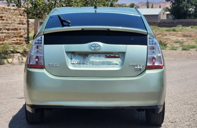 Toyota Prius 2008, 955,682 km - 1.5 л - Qobustan