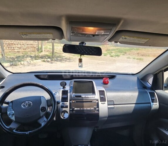 Toyota Prius 2008, 955,682 km - 1.5 л - Qobustan