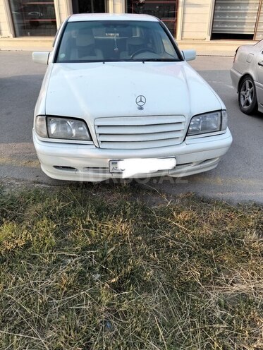 Mercedes C 200 1997, 368,000 km - 2.0 l - Sumqayıt