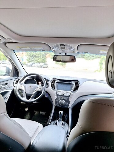 Hyundai Santa Fe-3