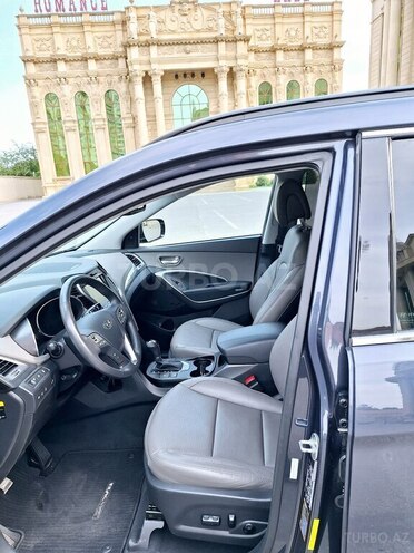 Hyundai Santa Fe-7