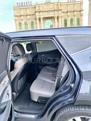 Hyundai Santa Fe-6