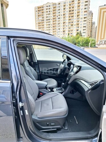 Hyundai Santa Fe-9