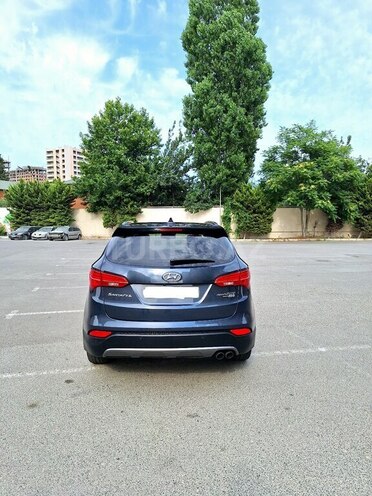Hyundai Santa Fe-2