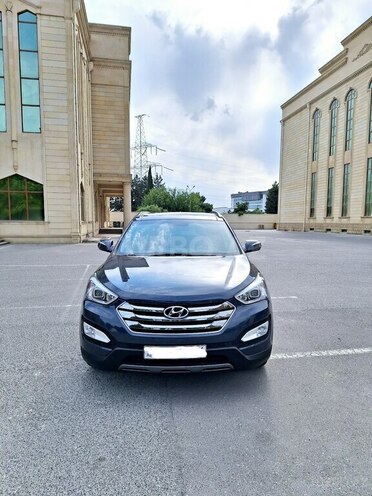 Hyundai Santa Fe-1