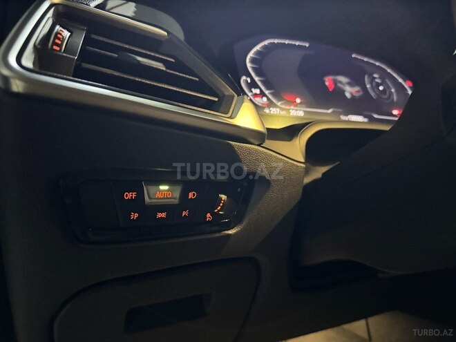 BMW 330e 2019, 132,000 km - 2.0 l - Bakı