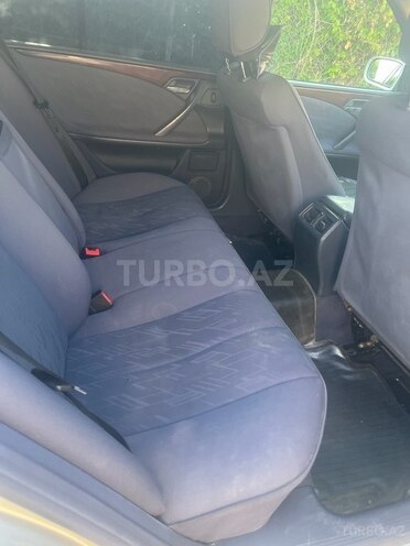 Mercedes E 220 d 2000, 570,000 km - 2.2 l - Göyçay