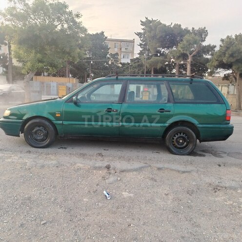 Volkswagen Passat 1996, 289,000 km - 2.0 l - Bakı