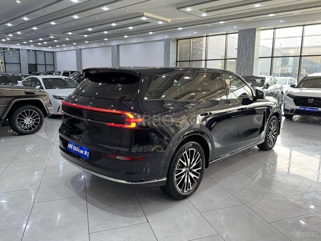 Changan Qiyuan Q07-5