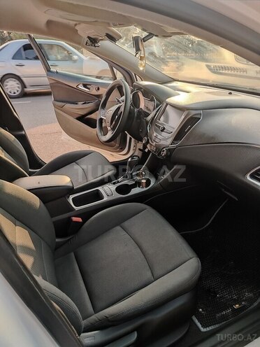 Chevrolet Cruze 2019, 280,026 km - 1.4 l - Şirvan