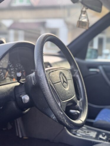Mercedes C 200 1998, 350,000 km - 2.0 l - Bakı