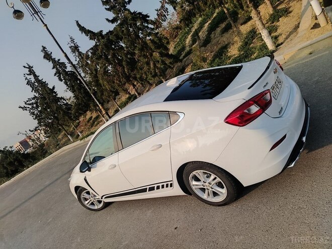 Chevrolet Cruze 2019, 280,026 km - 1.4 l - Şirvan