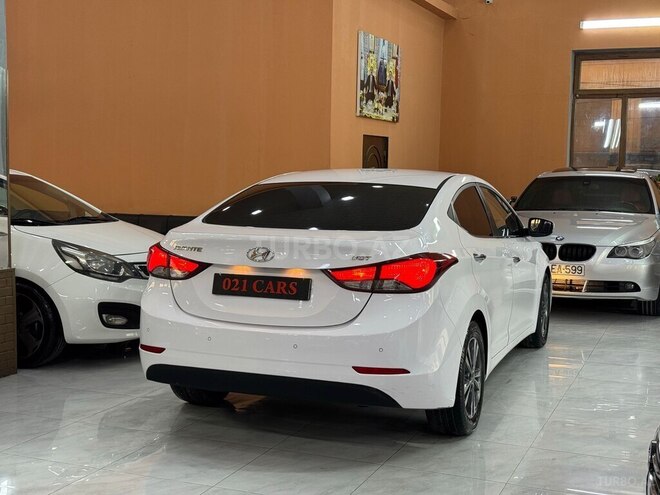Hyundai Avante-18