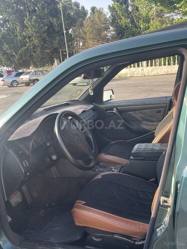 Mercedes C 200 1998, 343,000 km - 2.0 л - Mingəçevir