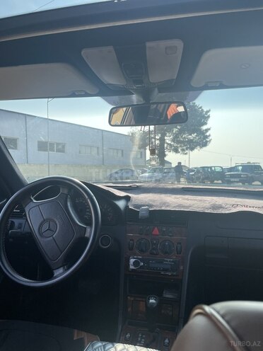 Mercedes C 200 1998, 343,000 km - 2.0 л - Mingəçevir