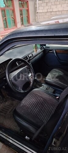 Mercedes E 230 1990, 507,903 km - 2.3 l - Salyan