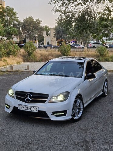 Mercedes C 250 2013, 206,000 km - 1.8 л - Bakı