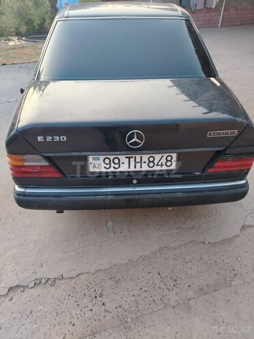 Mercedes E 230 1990, 507,903 km - 2.3 l - Salyan
