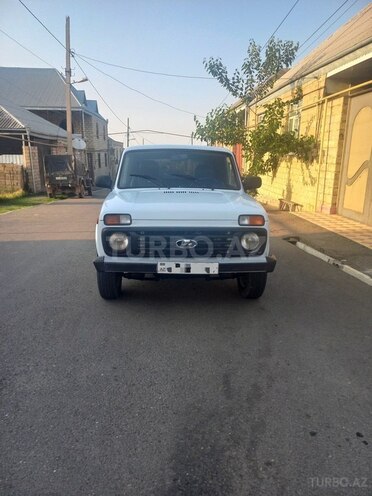 LADA (VAZ) Niva 2004, 220,000 km - 1.7 l - Göygöl