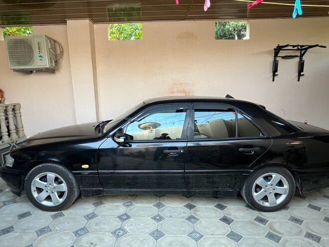 Mercedes C 180 1999, 475,418 km - 1.8 l - Bakı
