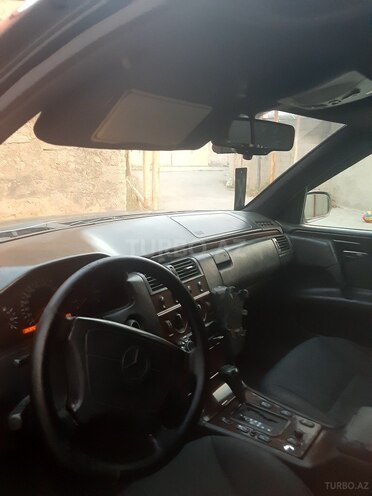 Mercedes E 280 1997, 350,000 km - 2.8 l - Bakı