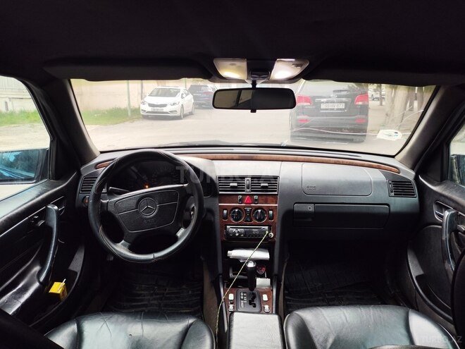 Mercedes C 200 1998, 324,853 km - 2.0 l - Bakı