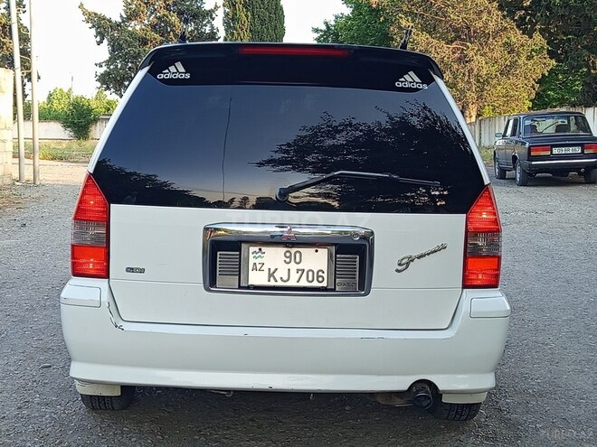 Mitsubishi Chariot 2002, 245,000 km - 2.4 л - Bərdə