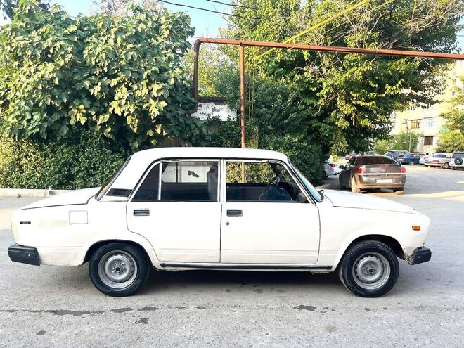 LADA (VAZ) 2107 1984, 86,000 km - 1.6 l - Gəncə