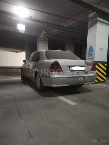 Mercedes C 180 1997, 324,000 km - 1.8 l - Bakı