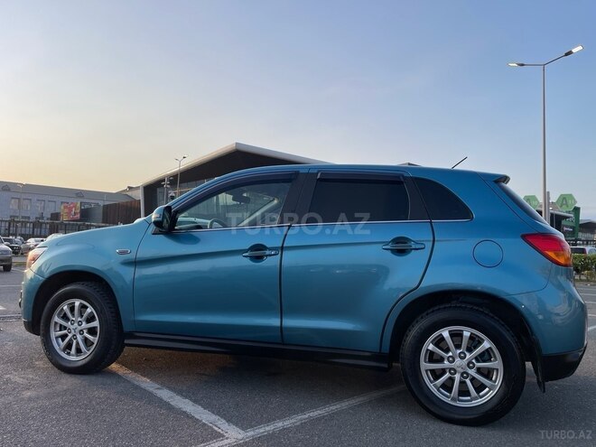 Mitsubishi ASX-9