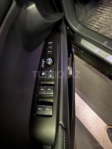 Toyota Camry 2024, 4,500 km - 2.5 l - Bakı