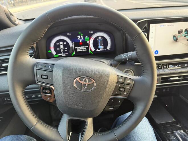 Toyota Camry 2024, 4,500 km - 2.5 l - Bakı