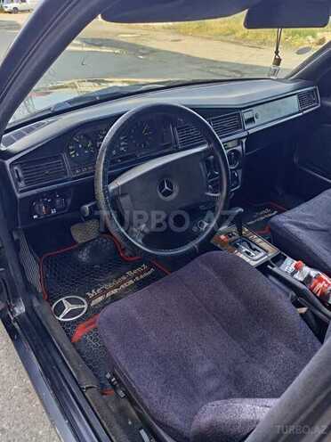Mercedes 190 1990, 201,245 km - 1.8 l - Bakı